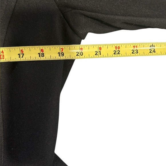 Michael Kors Asymmetrical Zip Belted Coat – Women’s Large - Picture 10 of 10